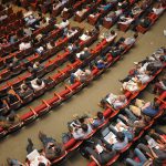 auditorio con personas